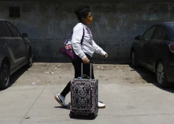 US Sends 68 Migrants Back to Honduras and Colombia in First Voluntary Return Flight